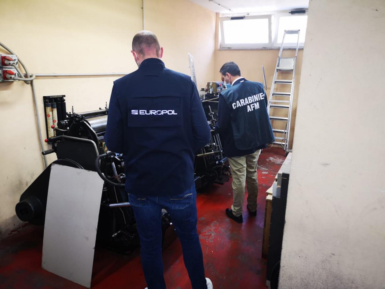 euro_counterfeiting_op_7