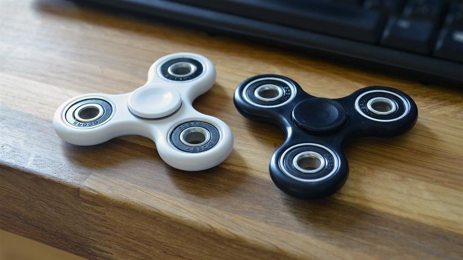 fidget-2363069_1280
