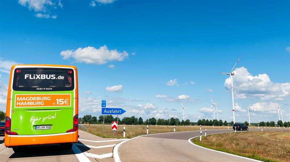 flixbus-2461656_1920