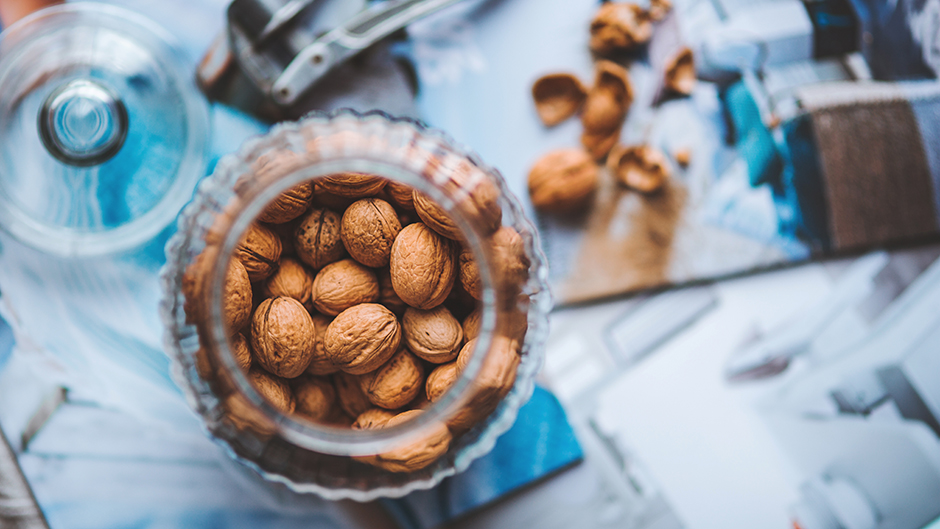 food-nature-autumn-nuts