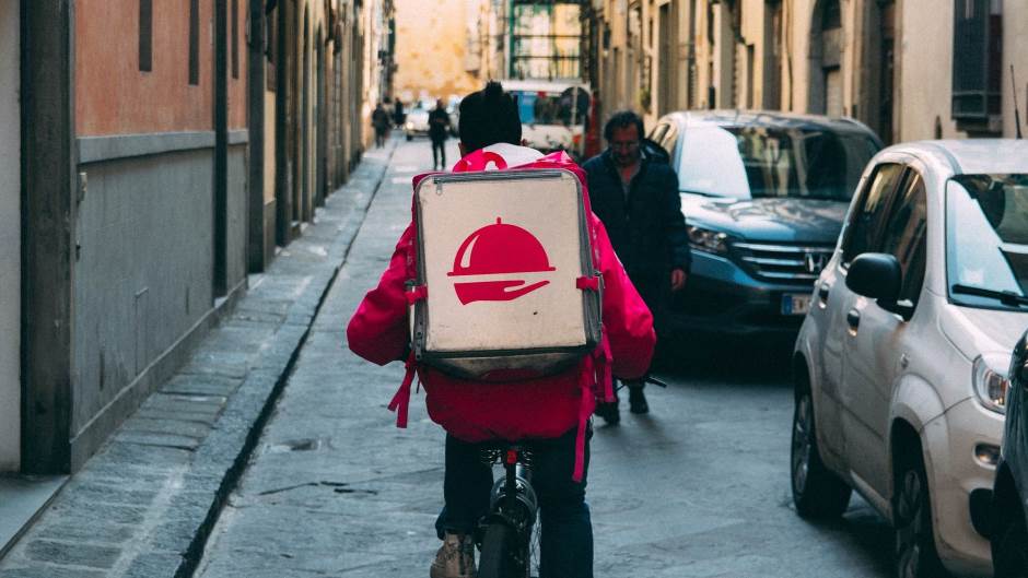 foodora-3402507_1920