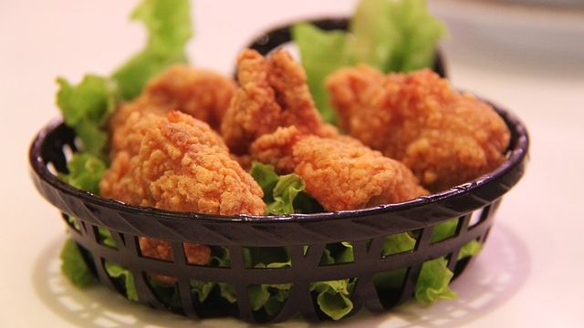 fried-chicken-250863_640