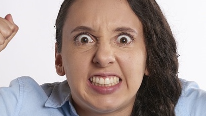 furious-2514031_1280