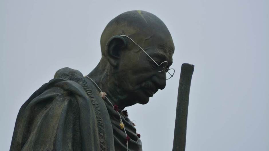 ghandi-1267827_1280