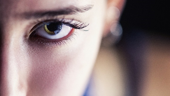 girl-2696598_960_720