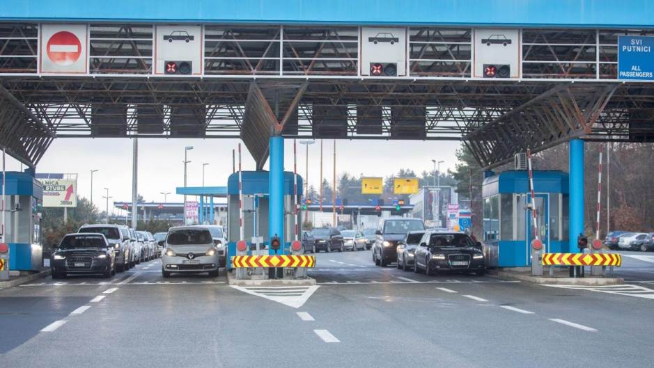 granica, granični prijelaz, bregana, gužva