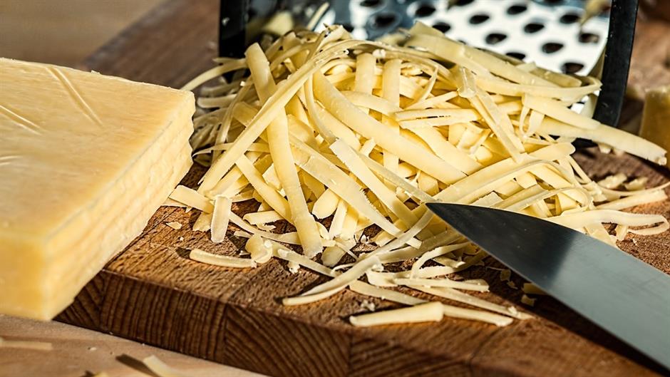 grated-cheese-961152_1280