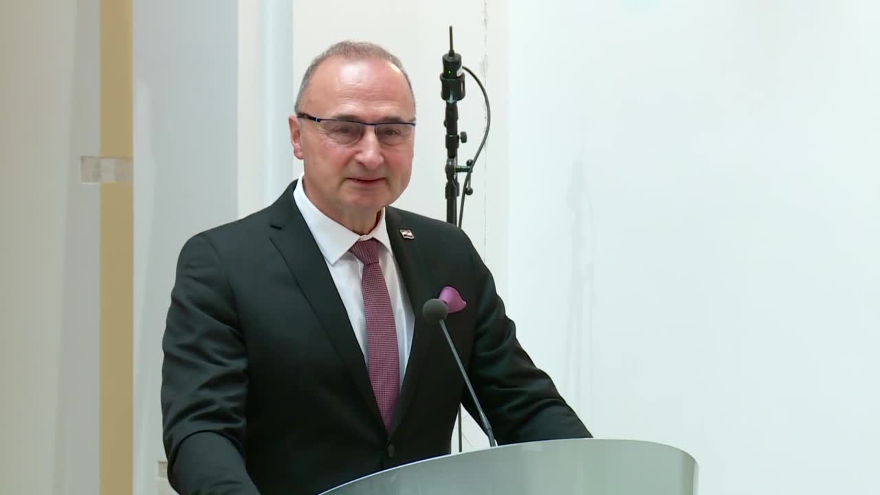 Grlić Radman: Prije 16 godina čitao sam knjigu pjesama koju je napisao i otkrio toplu poetsku dušu Sergeja