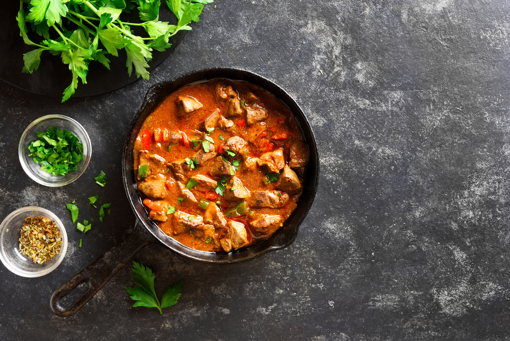 gulaš, pileći gulaš, ručak, hrana, jelo, začini