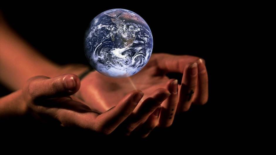 hands-1222866_1280 (1)