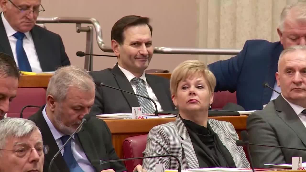 HDZ će do kraja ožujka izabrati vodstvo stranke