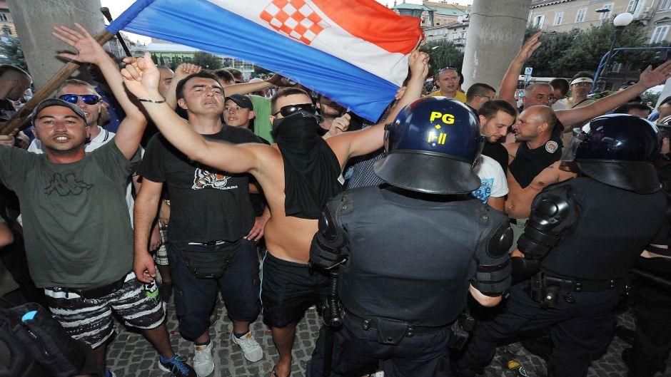 hnk_prosvjed2-050815