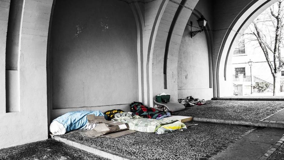 homeless-2090507_1280