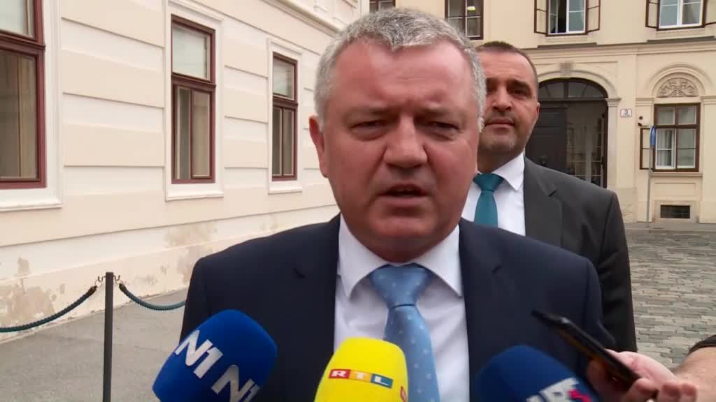Horvat: Već šest mjeseci znam da će Posavec izaći iz HNS-a
