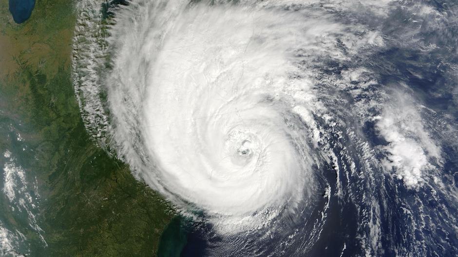 hurricane-74031_1920
