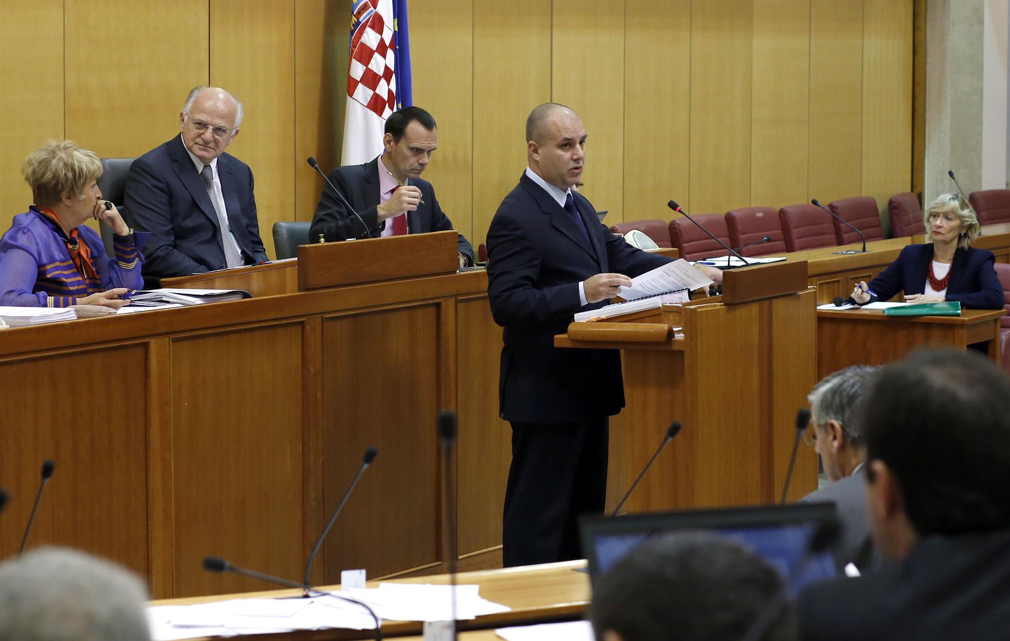 Igor Radenovic Damjan Tadic cropix 22 10