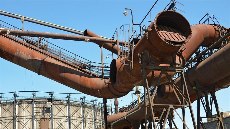 industry-817186_960_720