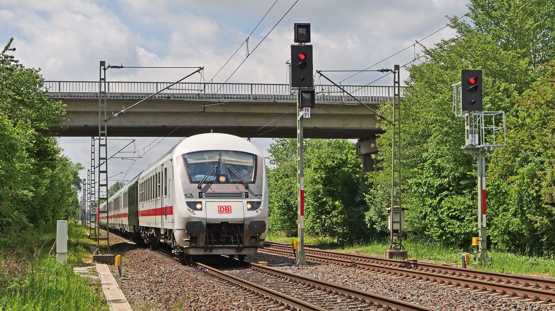 Deutsche Bahn, željeznica, željeznička pruga, vlak