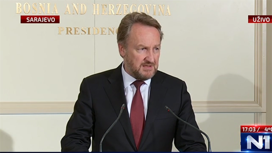 izetbegovic1-53642.png