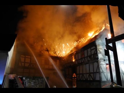 Izgorjelo prihvatilište za izbjeglice