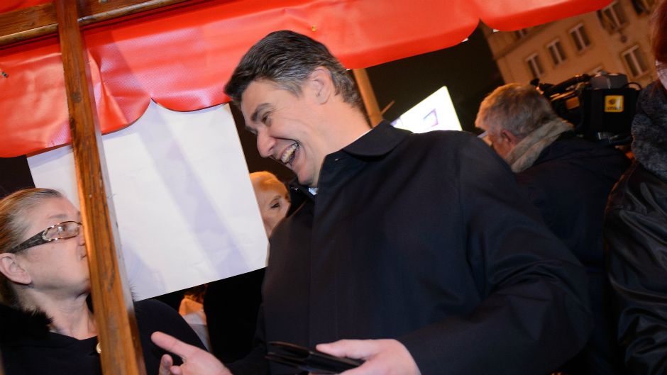 josipovic_potpisi13-251114