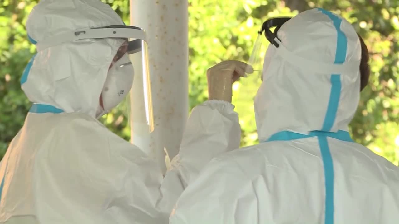 Kako se korona tako brzo proširila?