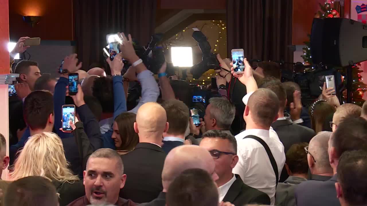 Kako se slavilo u stožeru Miroslava Škore?