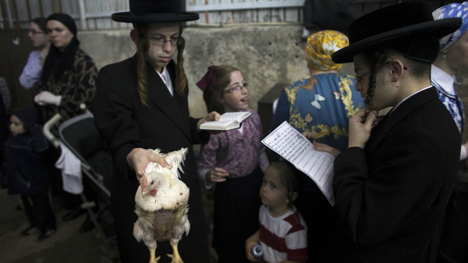 Kaparot ritual3