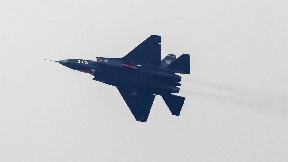 kineski borbeni avion j-31_1