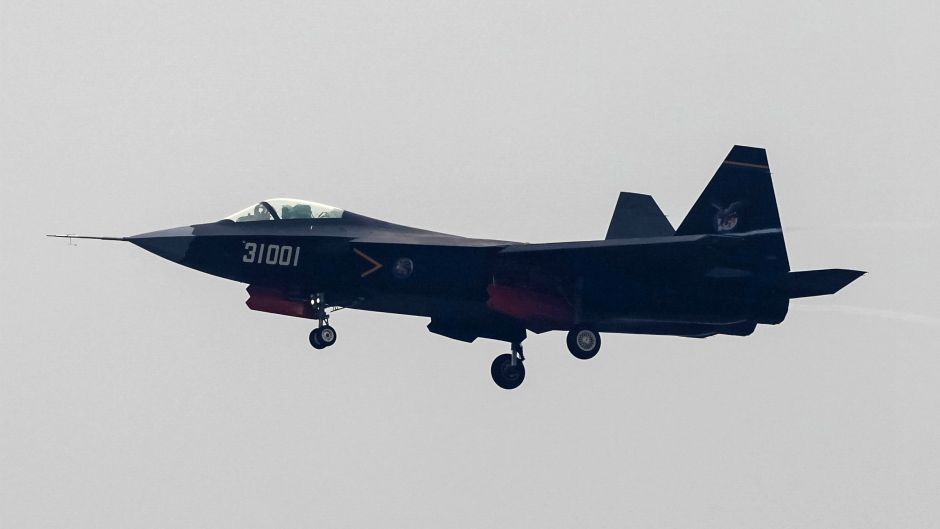 kineski borbeni avion j-31