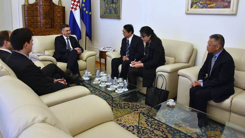 KINEZ PLENKOVIC I JOS KINEZA