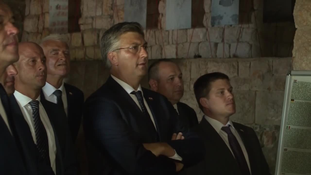 Komemoracije za žrtve totalitarnih i autoritarnih režima uoči Grubora