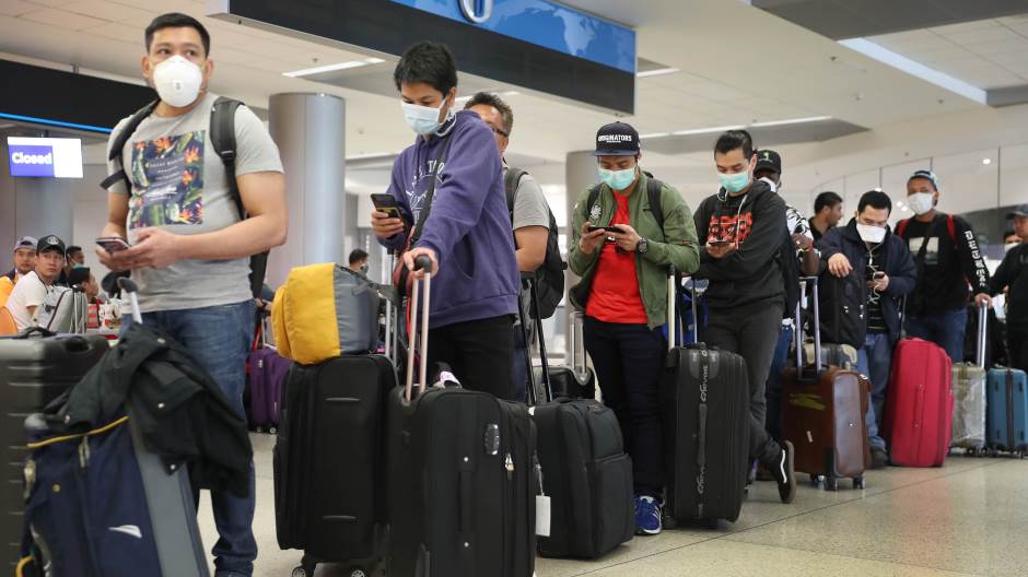 koronavirus aerodrom sad