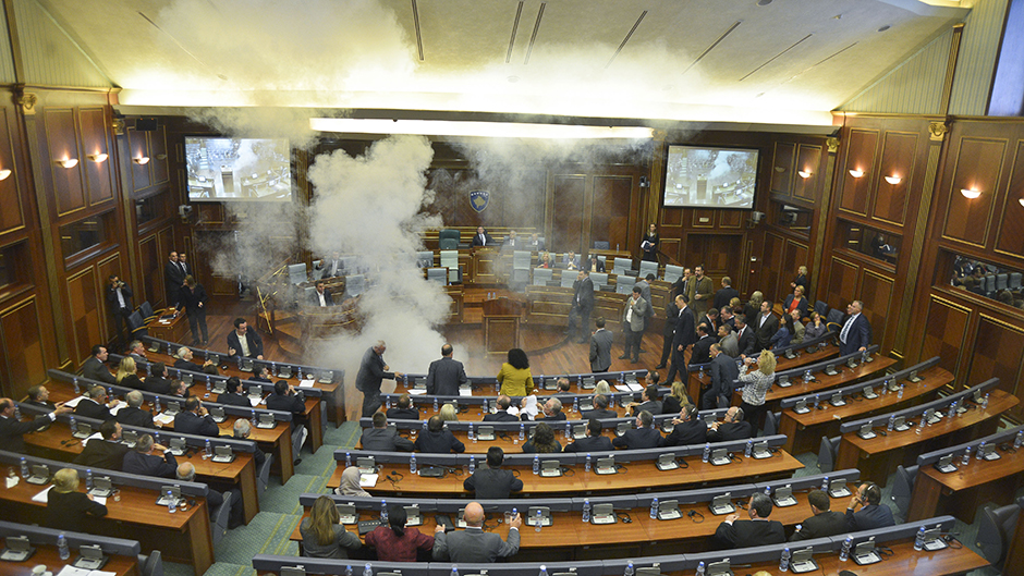 Kosovo skupstina (1)