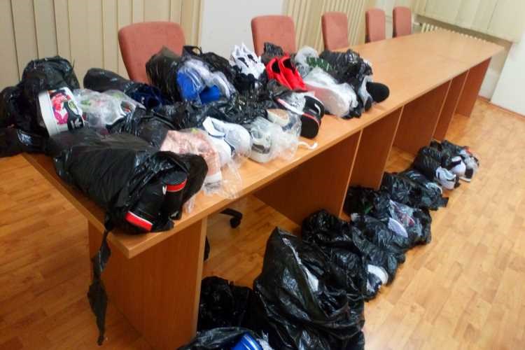 Krivotvorene tenisice