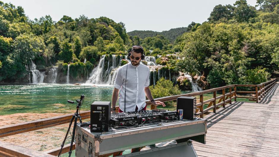 Lawrence Klein pres Krka National Park - Photo Valerio Baranovic2