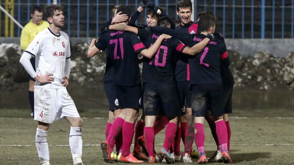 lokomotiva Damjan Tadic CROPIX