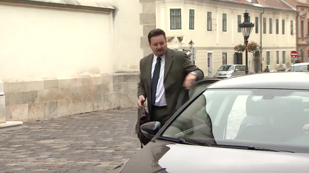 Lovri Kuščeviću skinut imunitet!