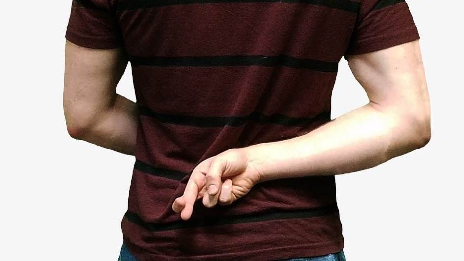 lying-1562272_960_720