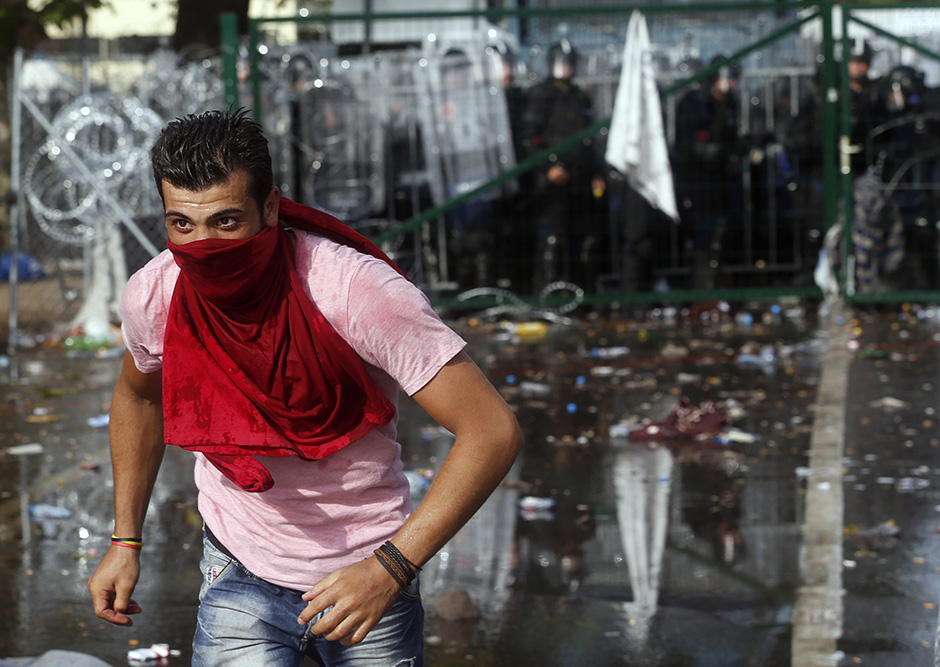 Tanjug/AP/Darko Vojinović