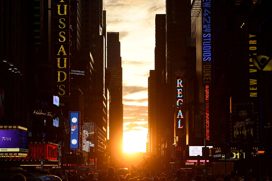 manhattanhenge re (2)