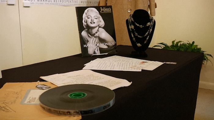 marilyn cover