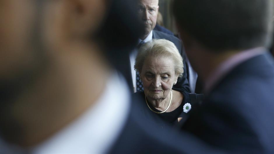 medlin olbrajt Reuters Stoyan Nenov