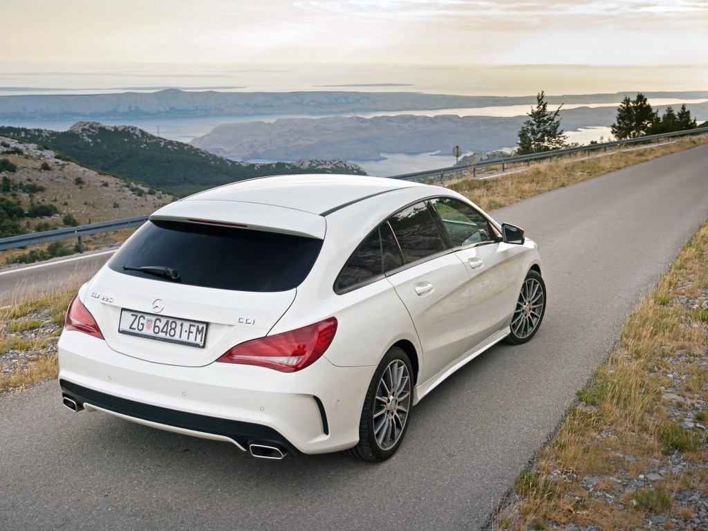 mercedes_benz_cla_shooting_brake_09