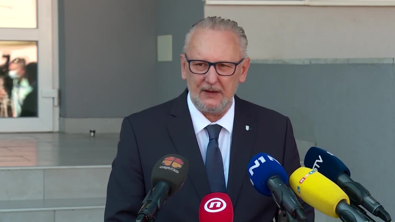 Ministar Davor Božinović u Dalju je objasnio produženje zabrane prelaska istočnih granica Hrvatske