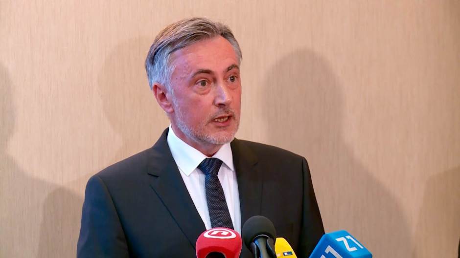 miroslav škoro 15.6