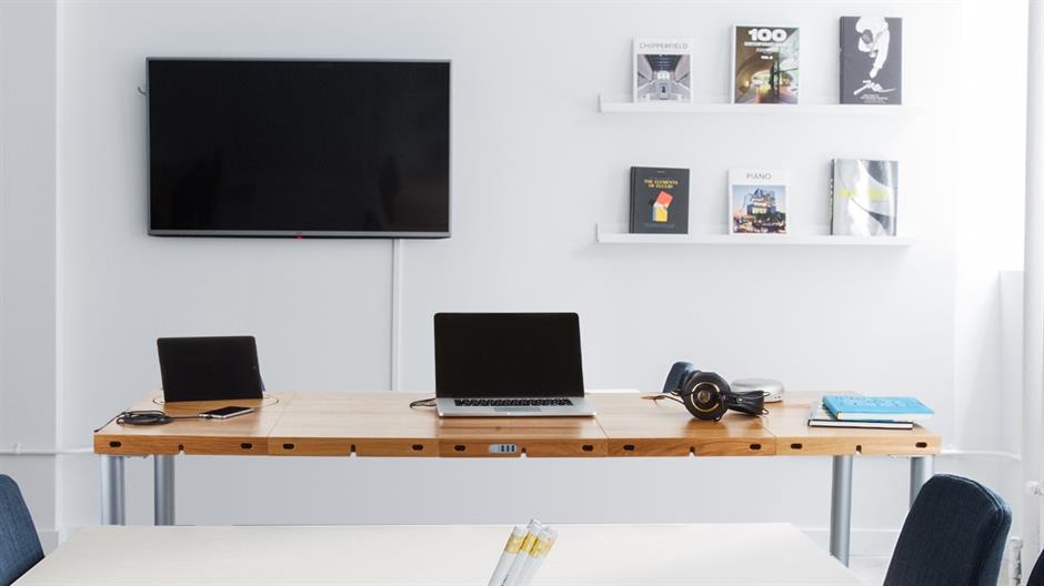 Modulos--in-space-02