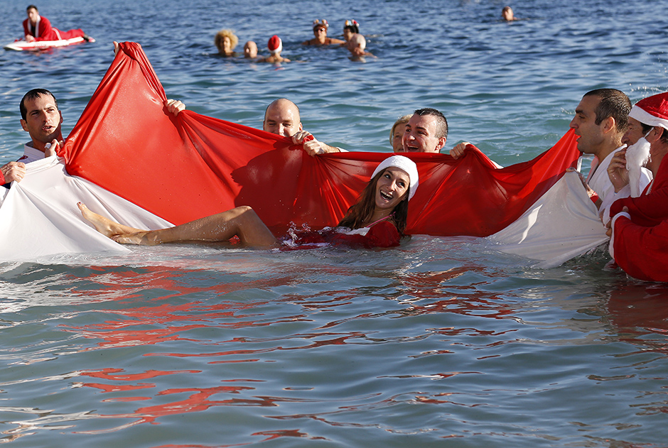 EPA/SEBASTIEN NOGIER