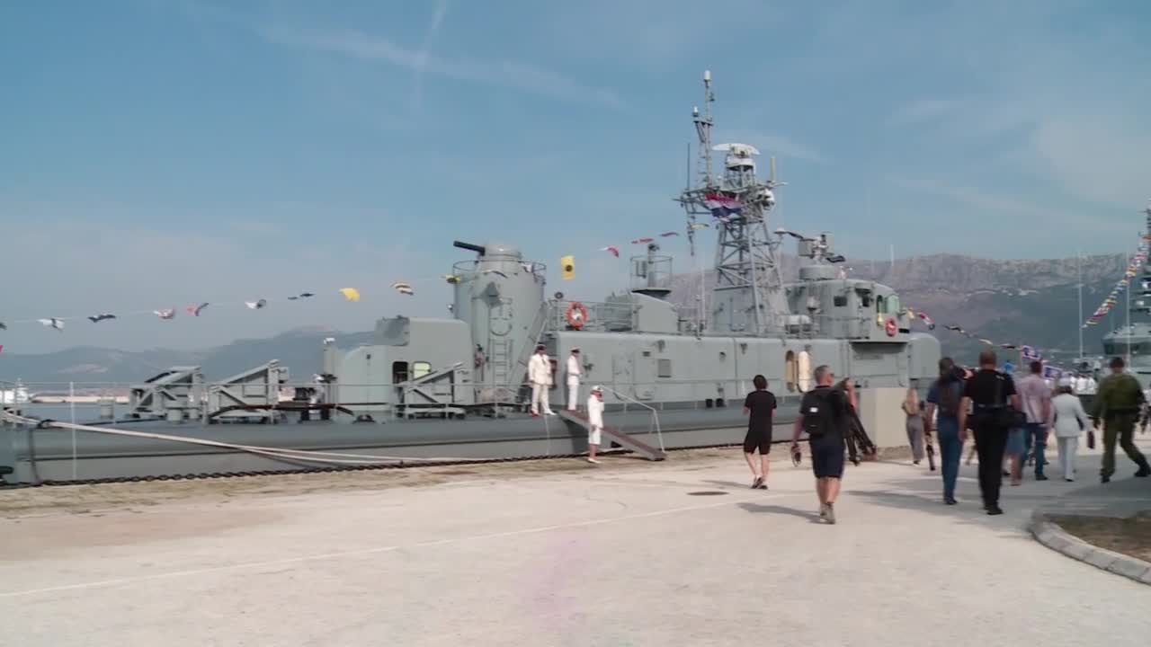 Na proslavi svog dana HRM se pohvalio  - gumenjacima