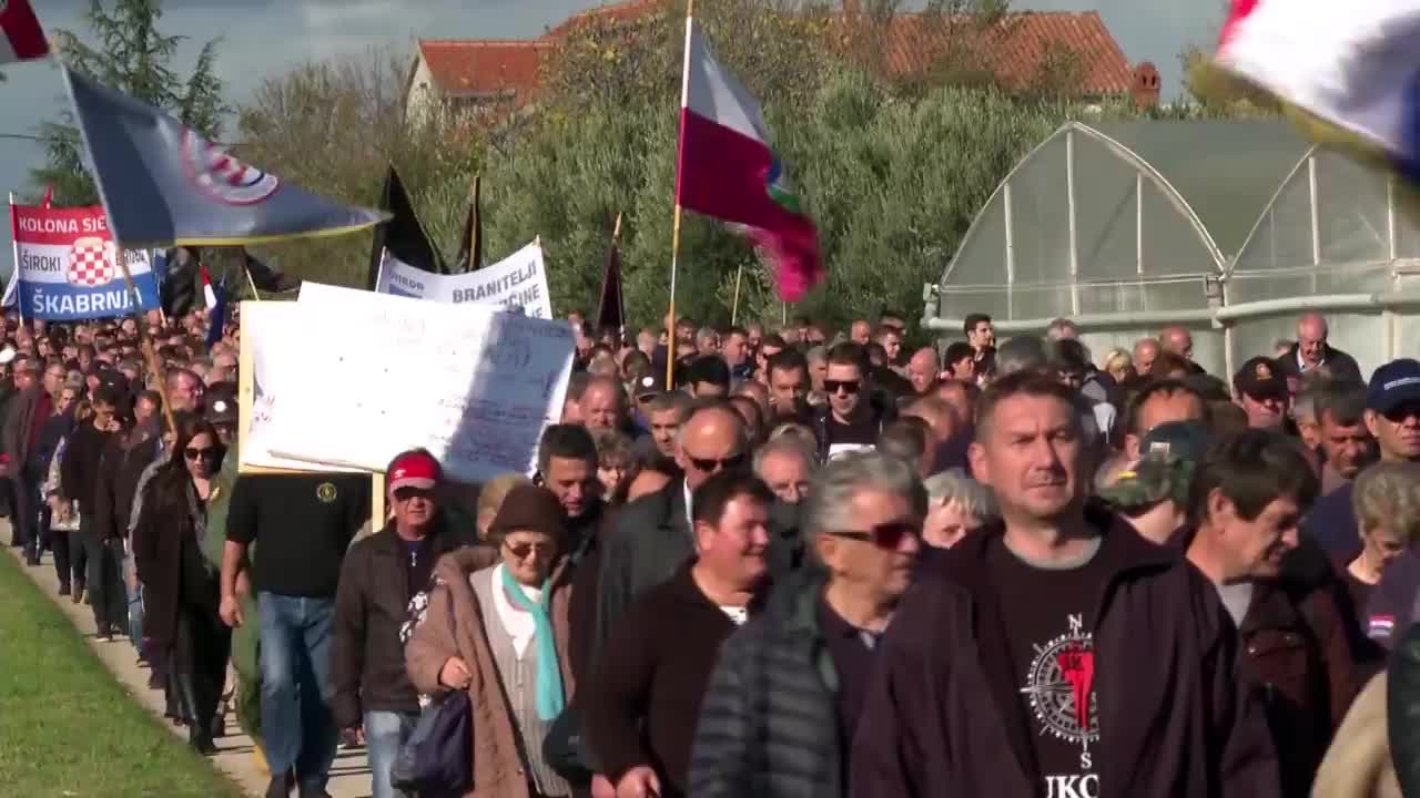 Na tužnoj obljetnici masakra u Škabrnji oko 15 000 ljudi
